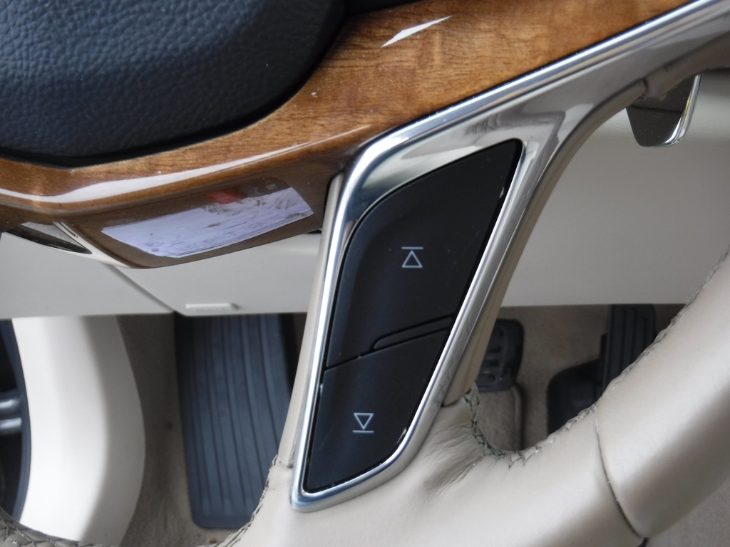 2017 Cadillac CT6 image 32