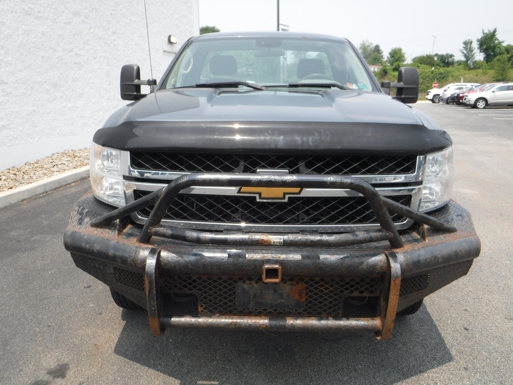 2012 Chevrolet Silverado 2500HD image 3