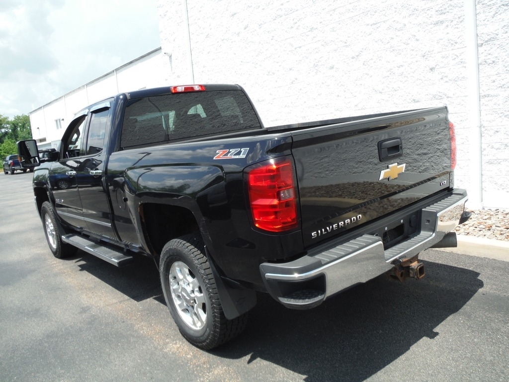 2015 Chevrolet Silverado 2500HD image 13