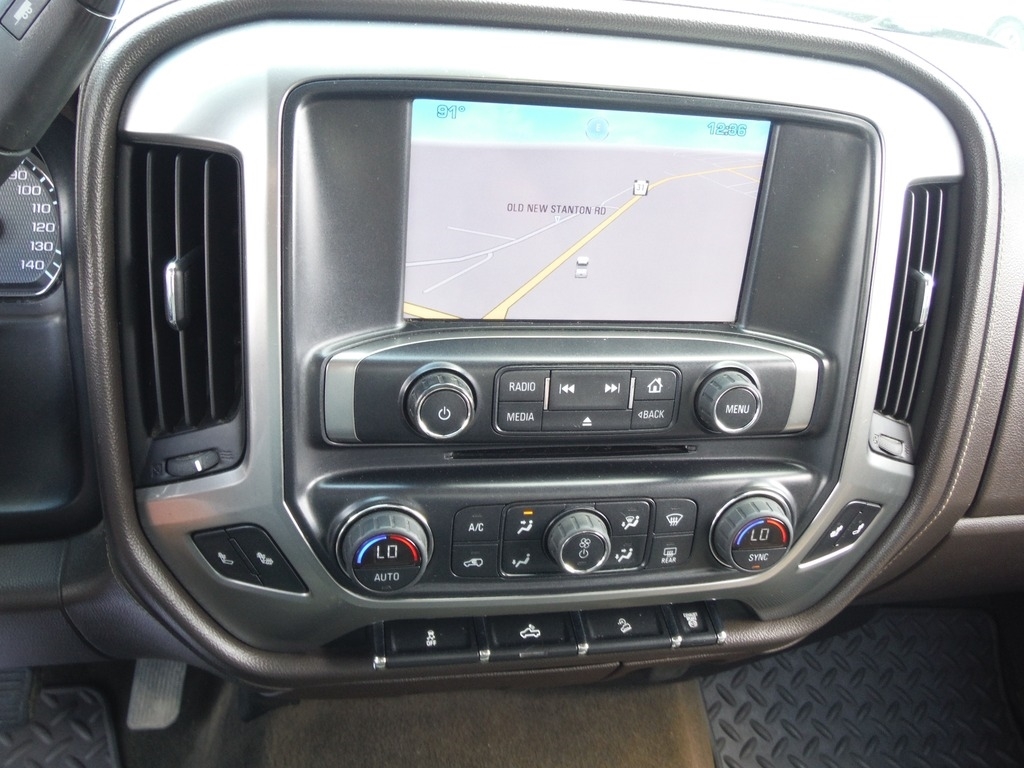 2015 Chevrolet Silverado 2500HD image 27