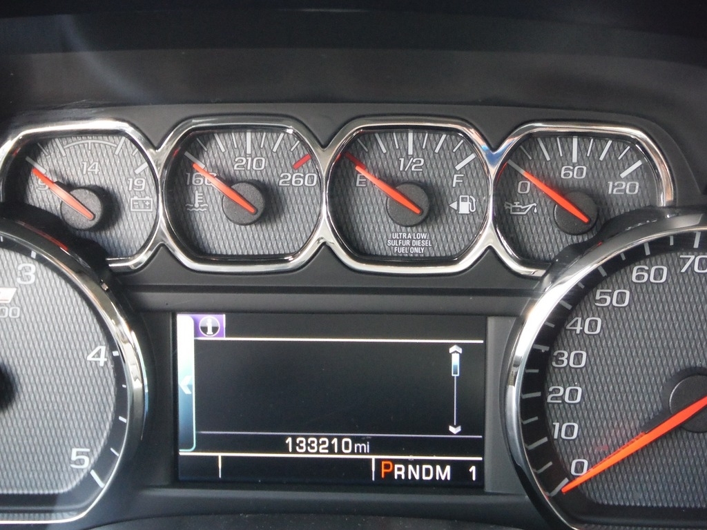 2015 Chevrolet Silverado 2500HD image 48