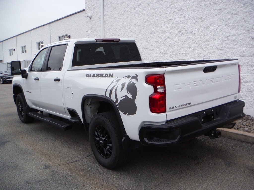 2025 Chevrolet Silverado 2500HD image 14