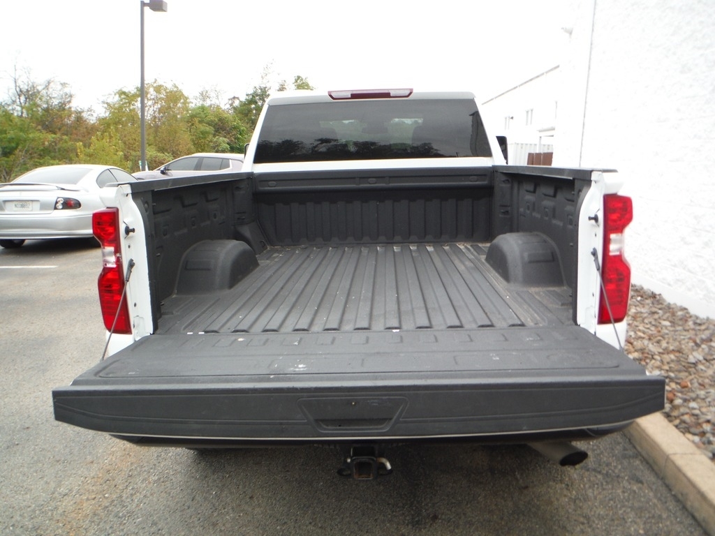 2025 Chevrolet Silverado 2500HD image 15