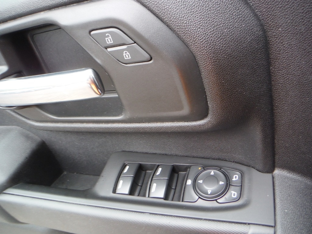 2025 Chevrolet Silverado 2500HD image 21