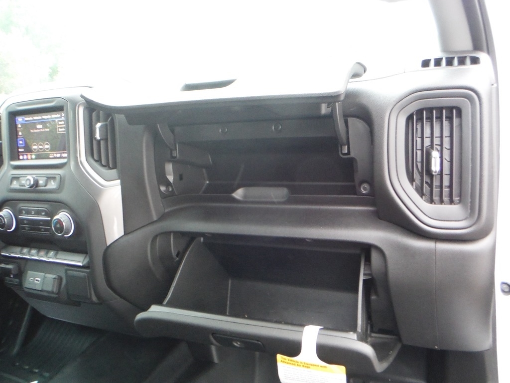 2025 Chevrolet Silverado 2500HD image 36