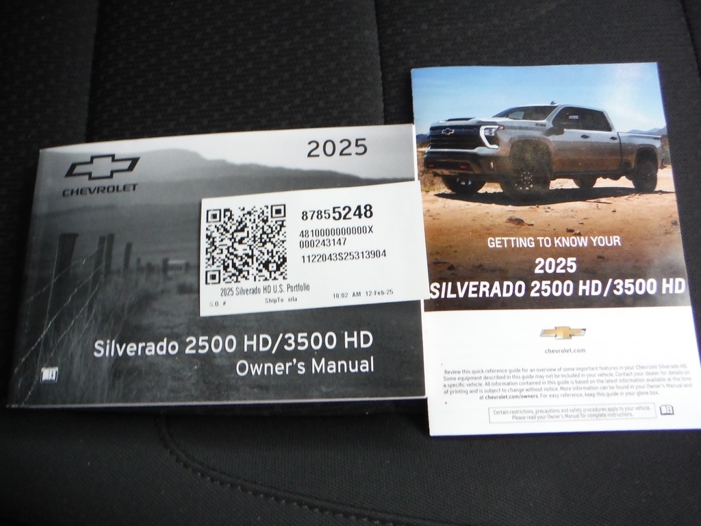 2025 Chevrolet Silverado 2500HD image 41