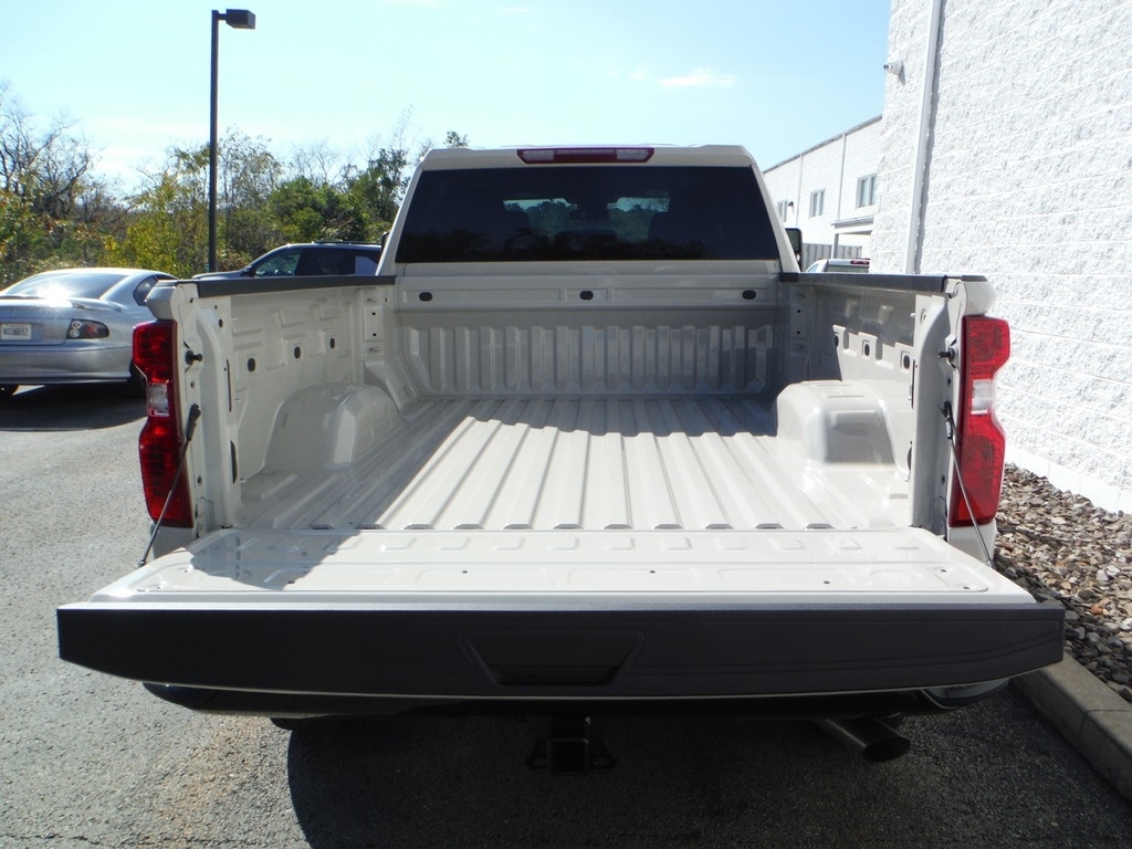 2026 Chevrolet Silverado 2500HD image 18