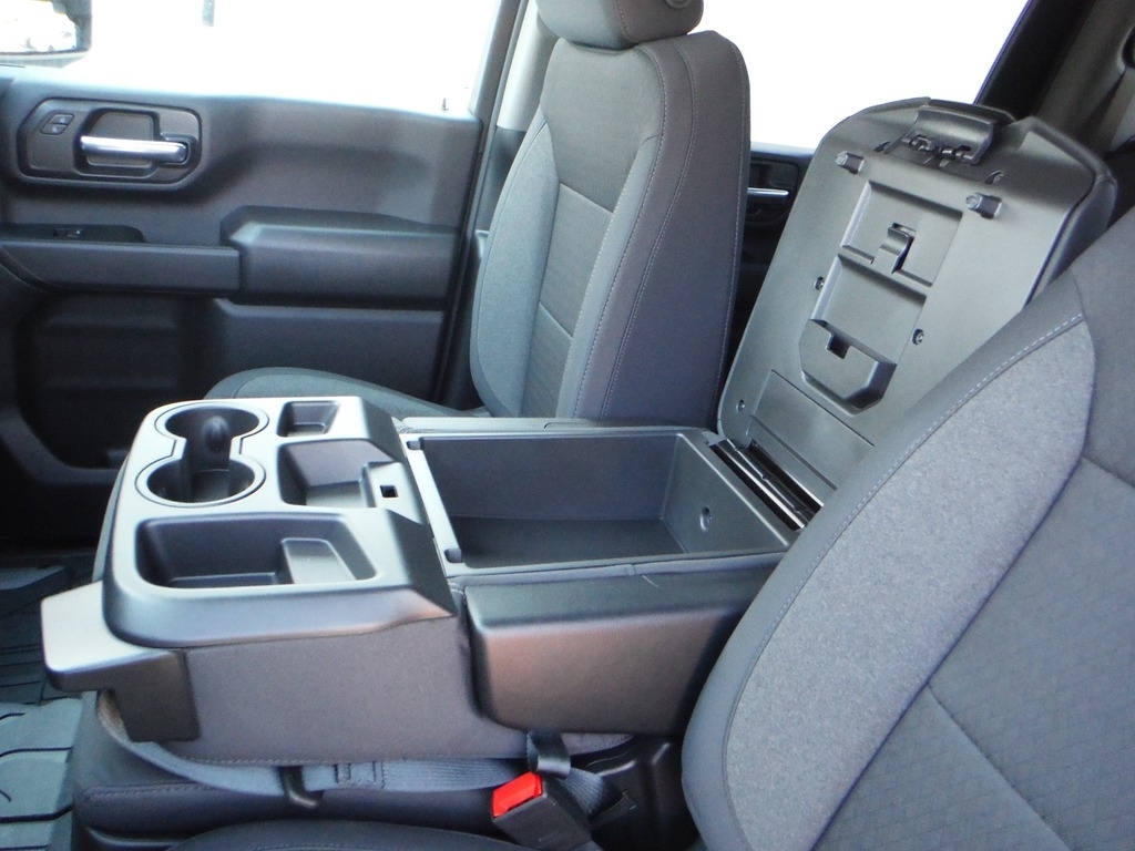 2026 Chevrolet Silverado 2500HD image 26
