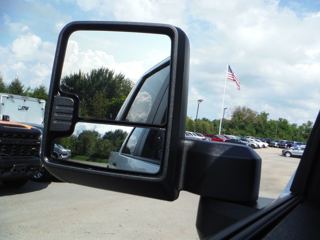 2026 Chevrolet Silverado 2500HD image 43