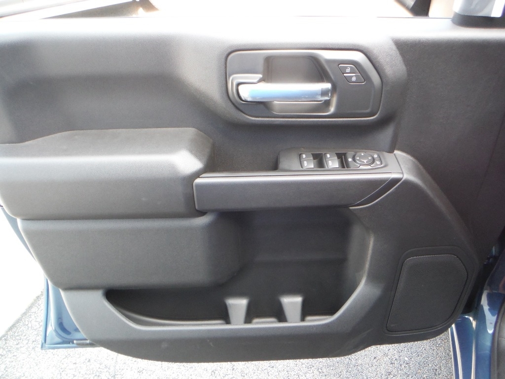 2026 Chevrolet Silverado 2500HD image 18