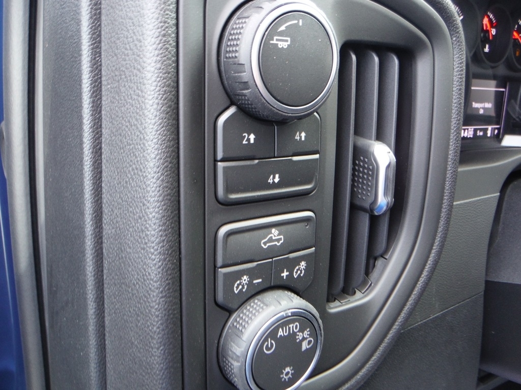 2026 Chevrolet Silverado 2500HD image 20