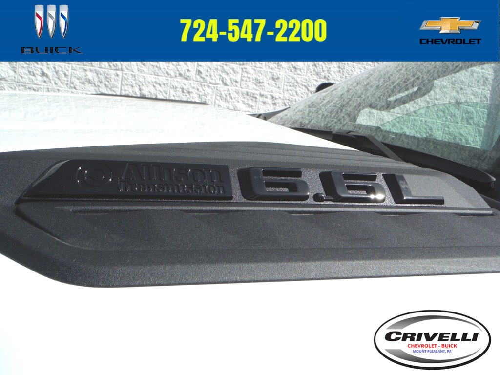2026 Chevrolet Silverado 2500HD image 3