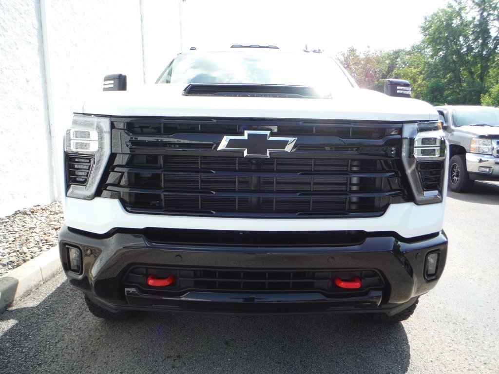 2026 Chevrolet Silverado 2500HD image 6