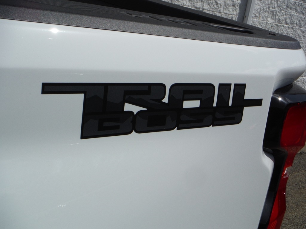 2026 Chevrolet Silverado 2500HD image 11