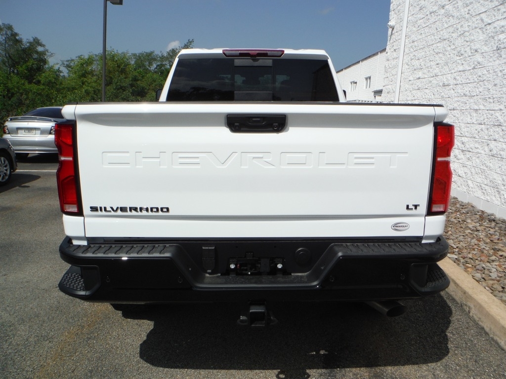 2026 Chevrolet Silverado 2500HD image 13
