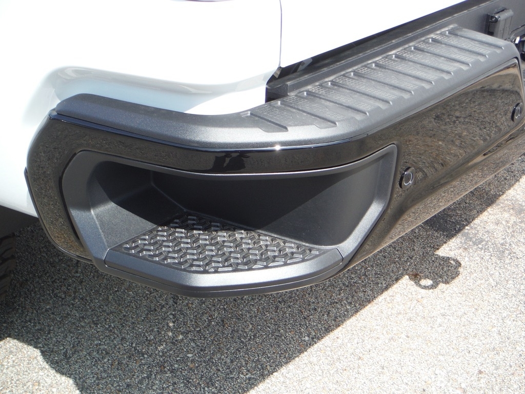 2026 Chevrolet Silverado 2500HD image 16