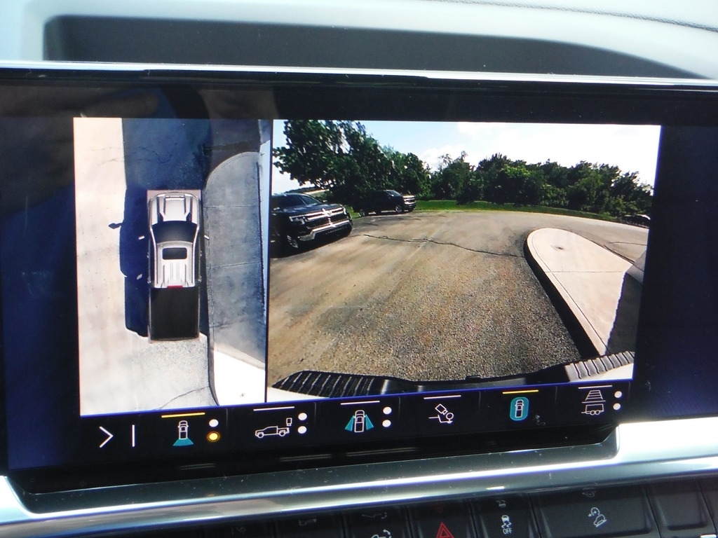 2026 Chevrolet Silverado 2500HD image 37