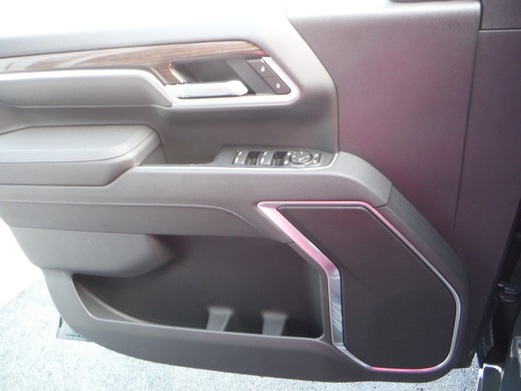 2026 Chevrolet Silverado 2500HD image 21