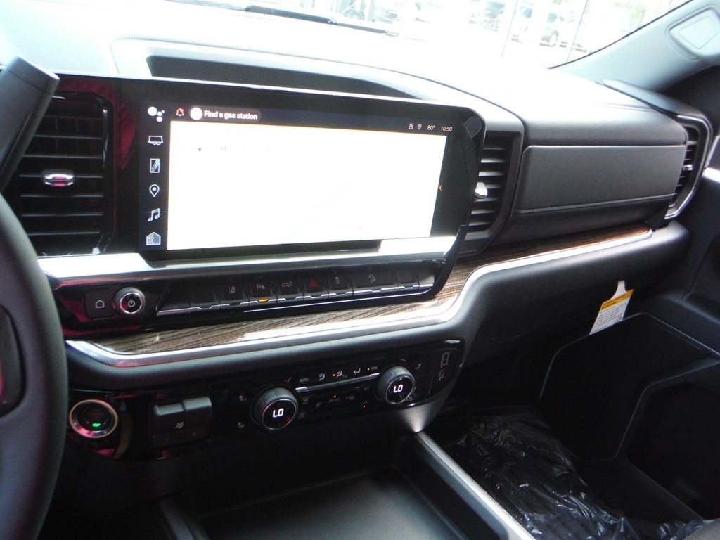2026 Chevrolet Silverado 2500HD image 29