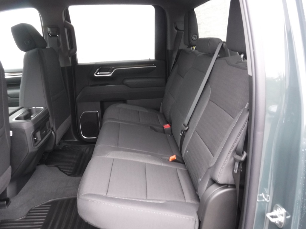 2026 Chevrolet Silverado 2500HD image 47