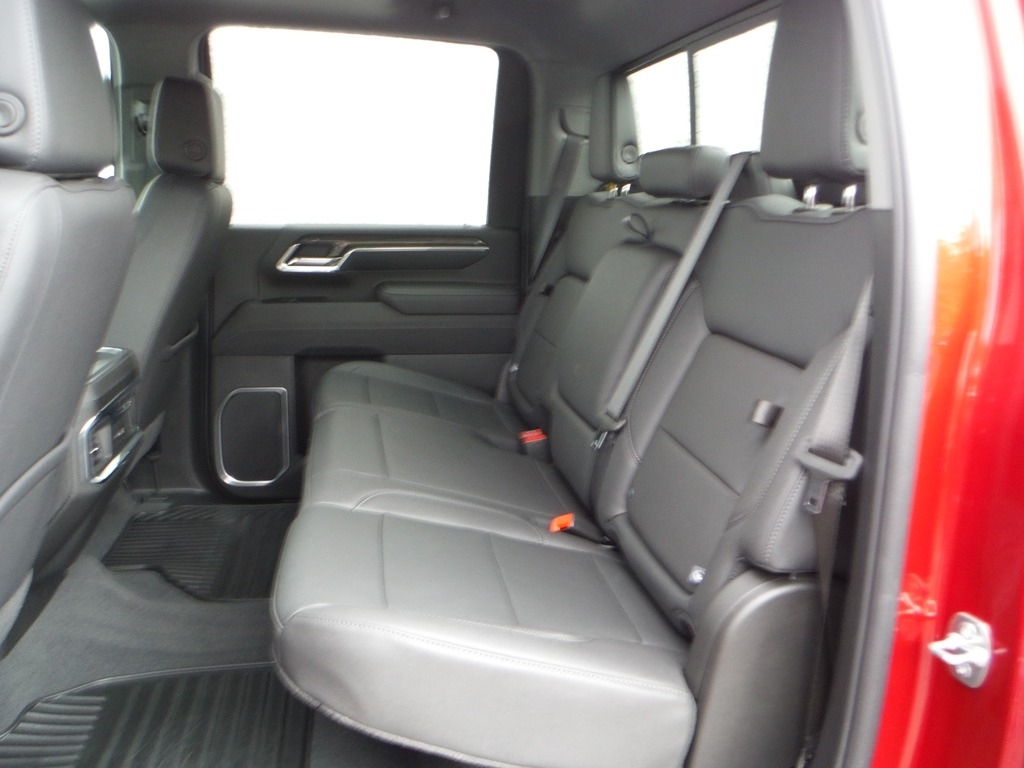 2025 Chevrolet Silverado 2500HD image 58