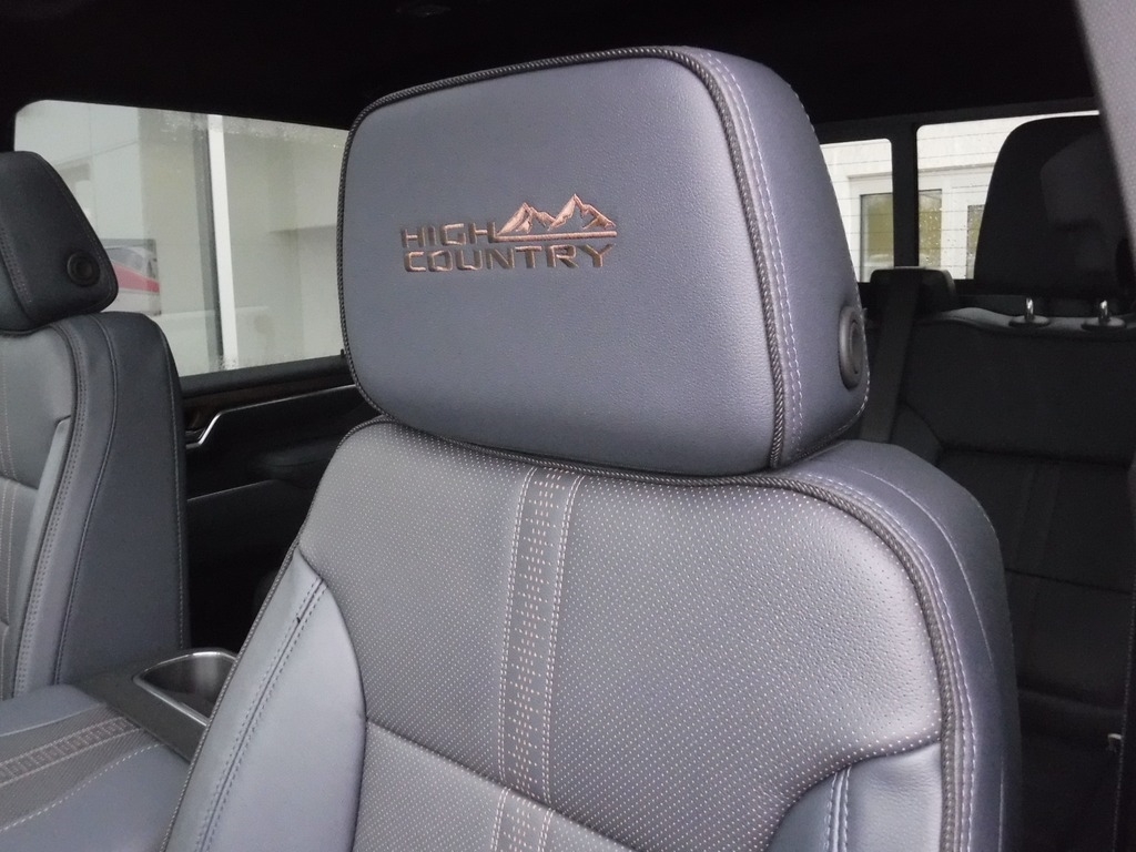 2026 Chevrolet Silverado 2500HD image 33