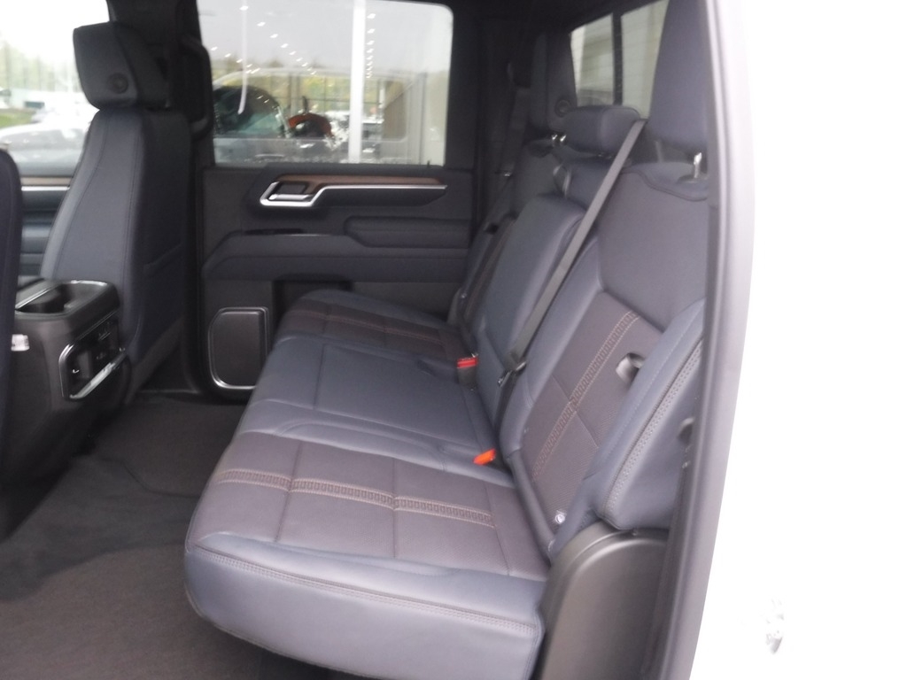 2026 Chevrolet Silverado 2500HD image 60