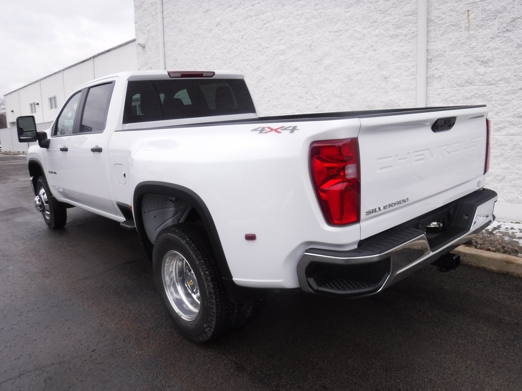 2026 Chevrolet Silverado 3500HD image 7