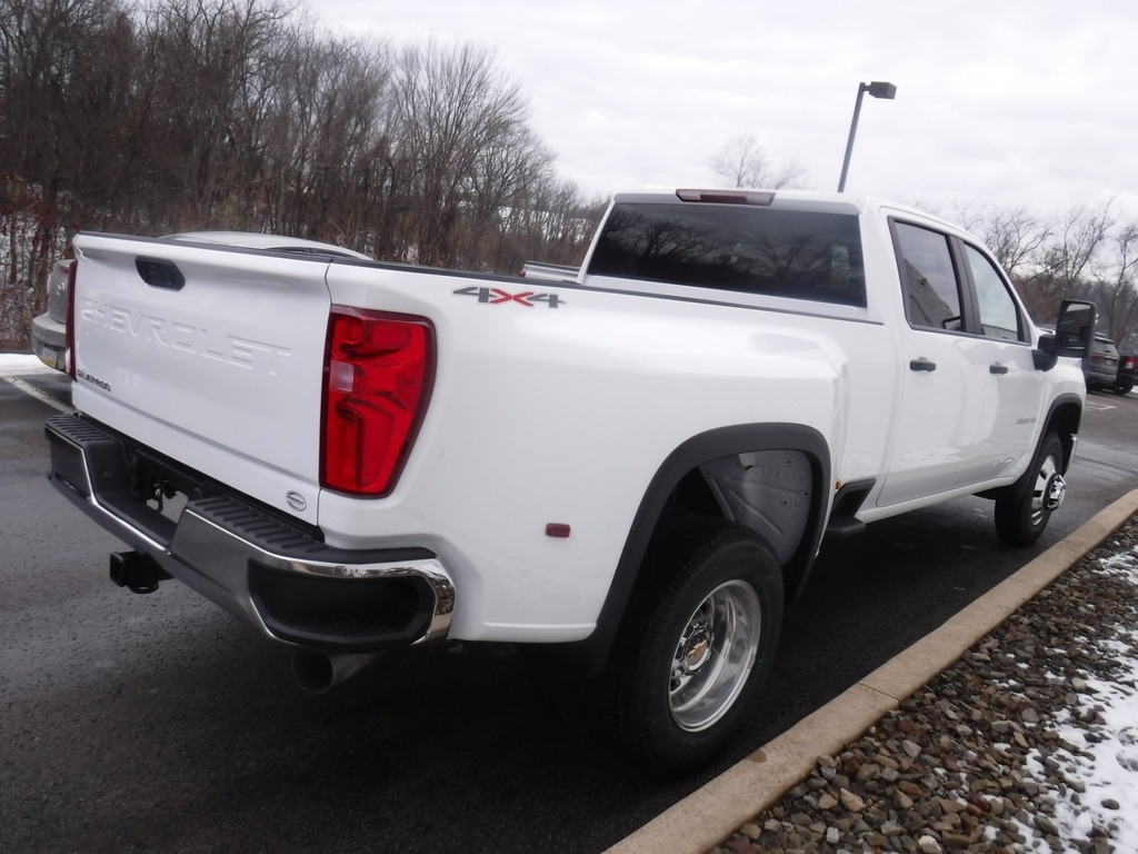 2026 Chevrolet Silverado 3500HD image 10