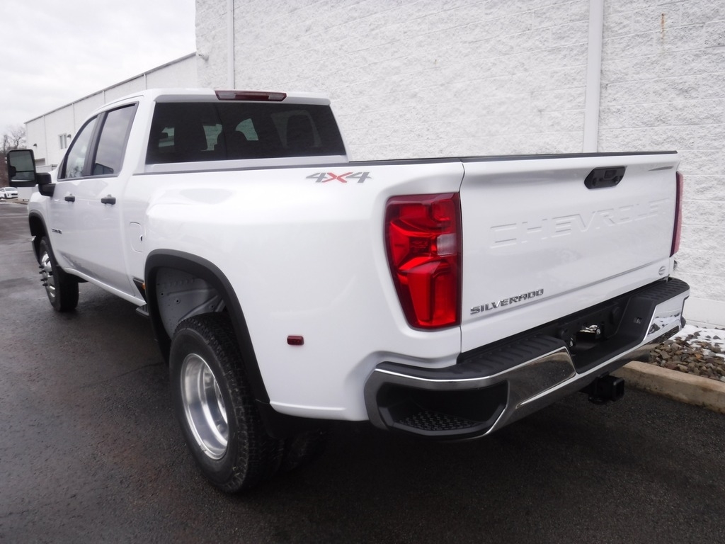 2026 Chevrolet Silverado 3500HD image 13