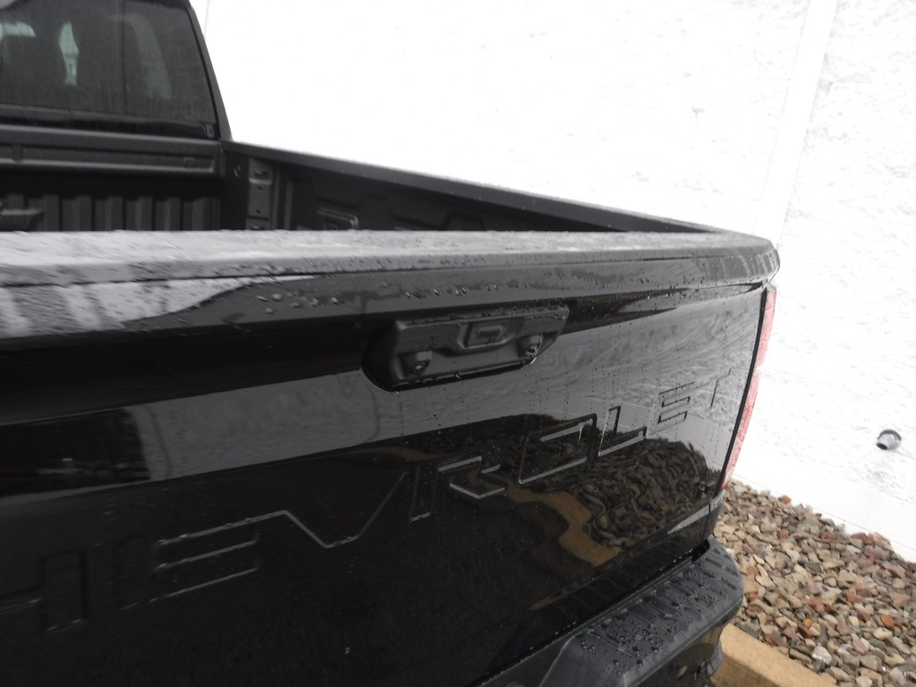 2026 Chevrolet Silverado 3500HD image 13