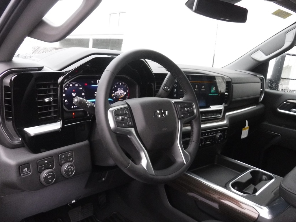 2026 Chevrolet Silverado 3500HD image 20