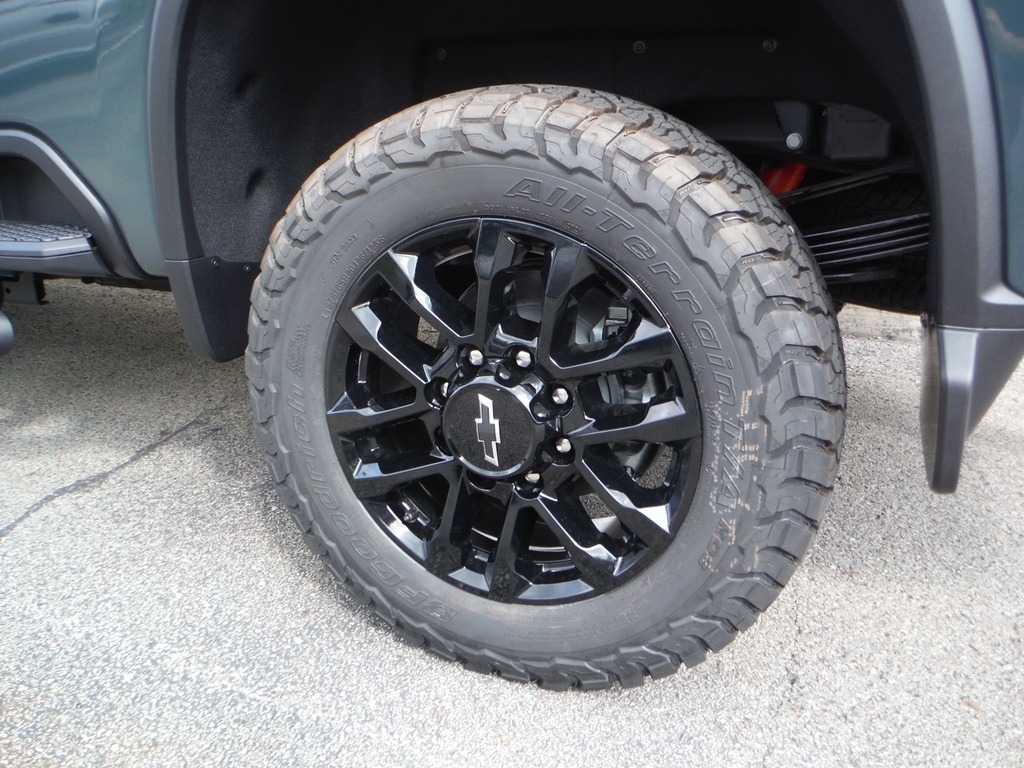 2026 Chevrolet Silverado 3500HD image 9