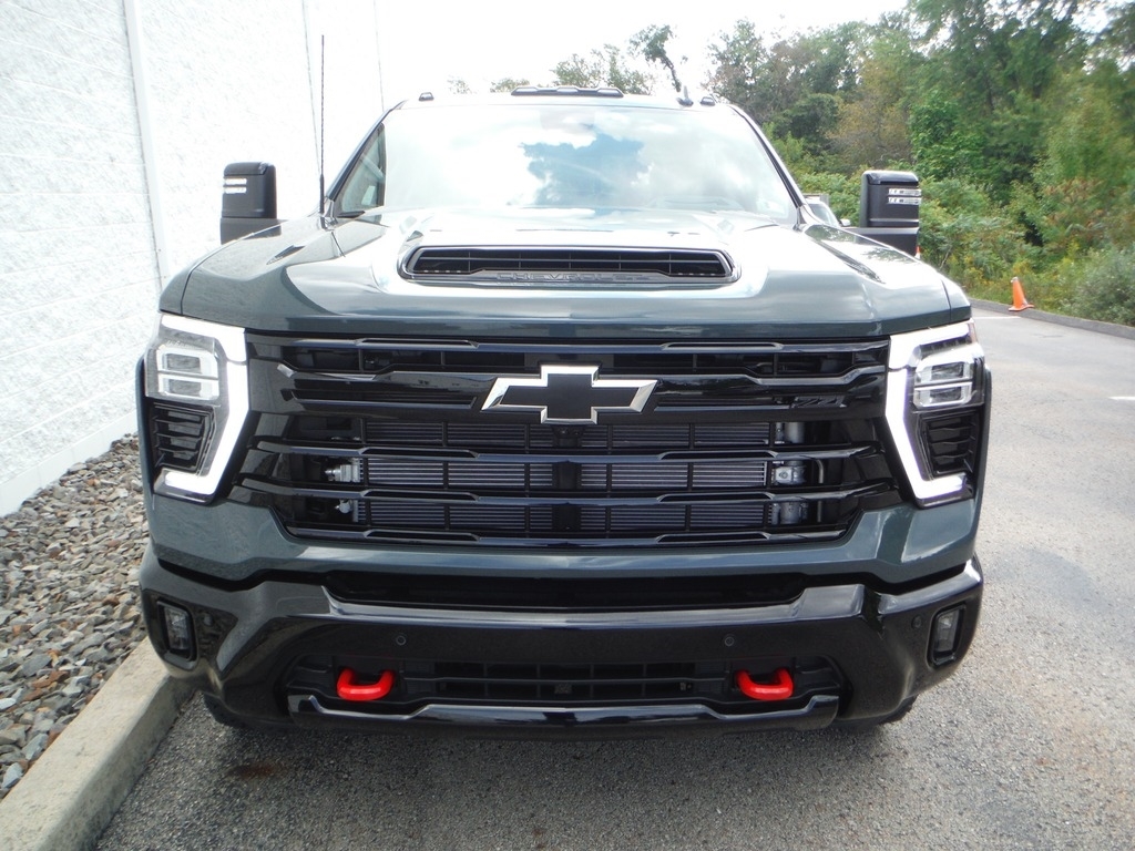 2026 Chevrolet Silverado 3500HD image 11