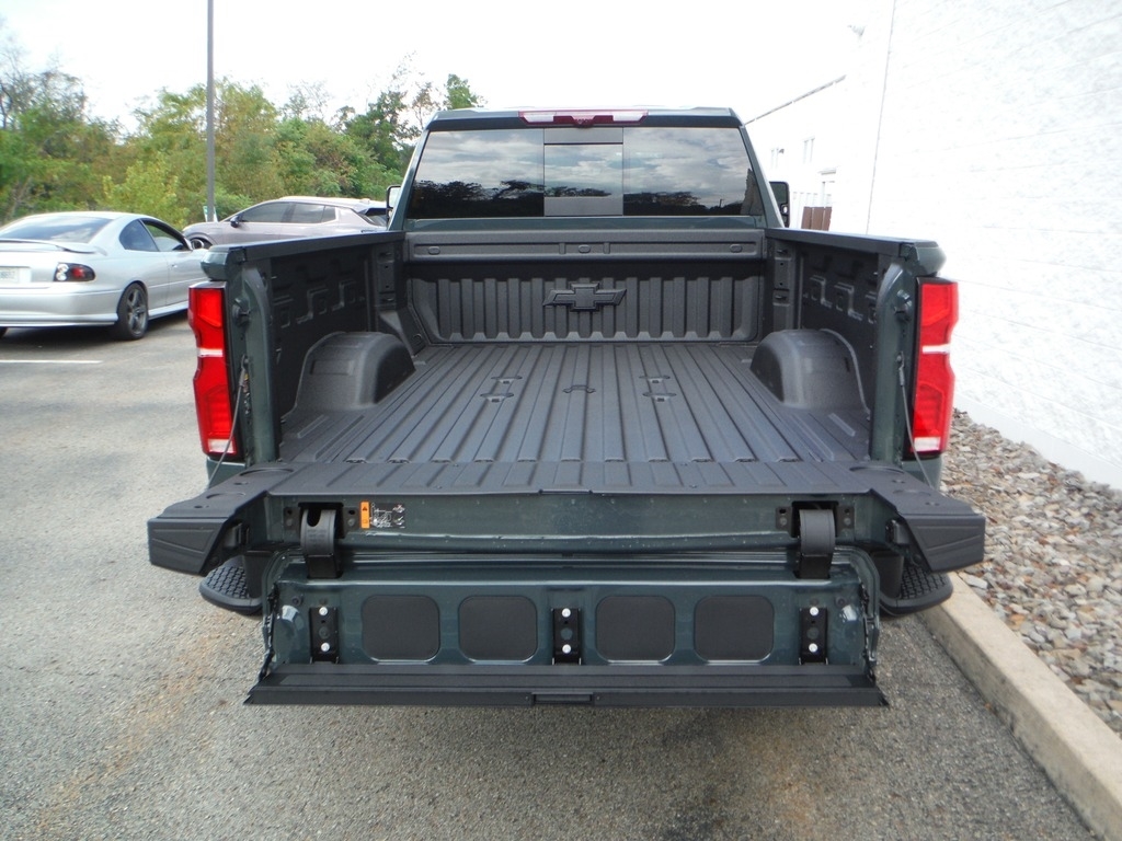 2026 Chevrolet Silverado 3500HD image 23