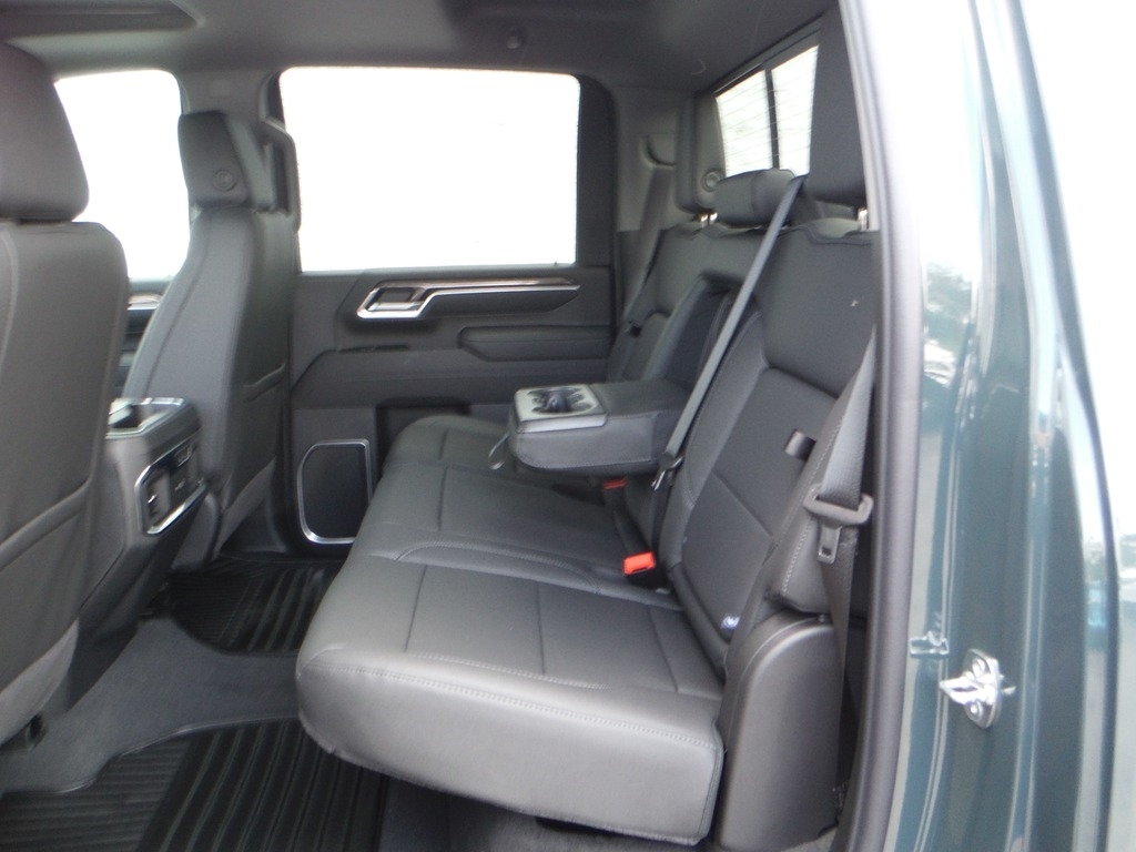 2026 Chevrolet Silverado 3500HD image 70