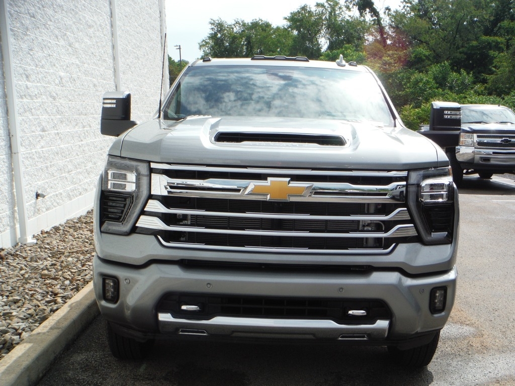 2026 Chevrolet Silverado 3500HD image 10