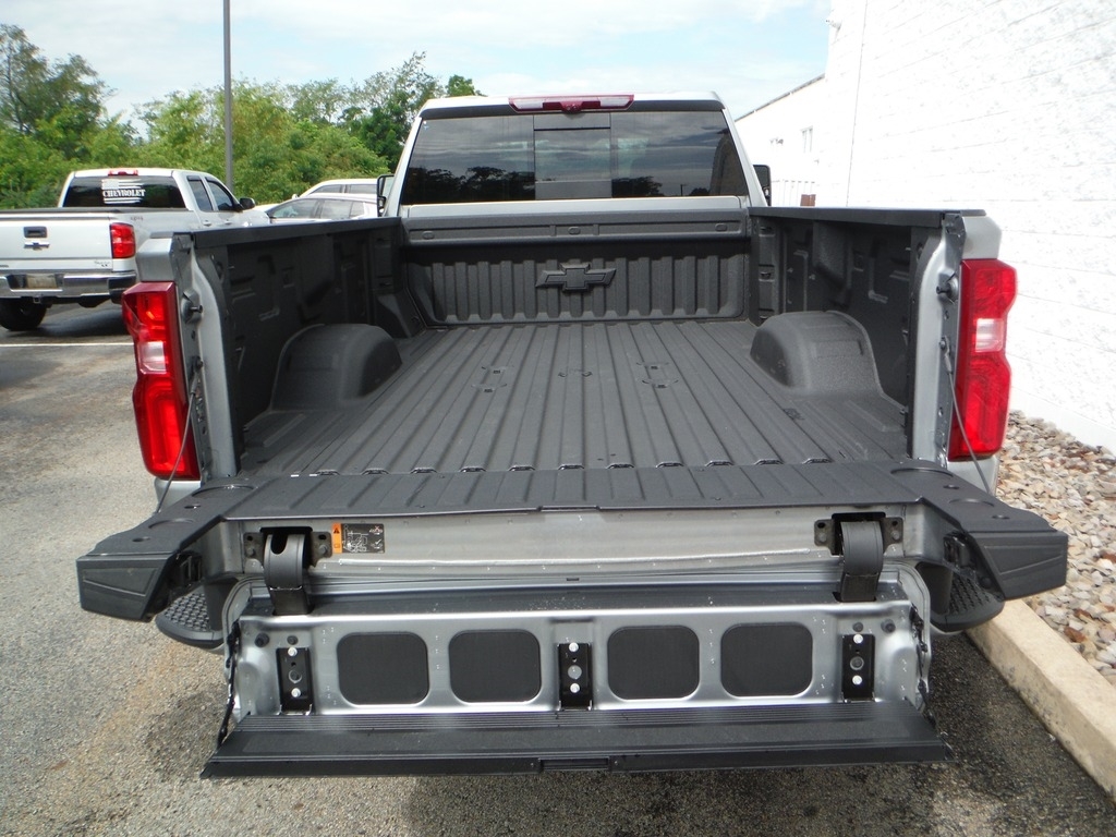 2026 Chevrolet Silverado 3500HD image 19