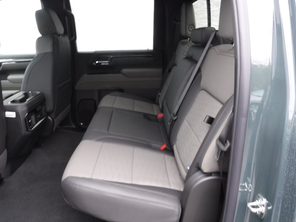 2026 Chevrolet Silverado 2500HD image 59