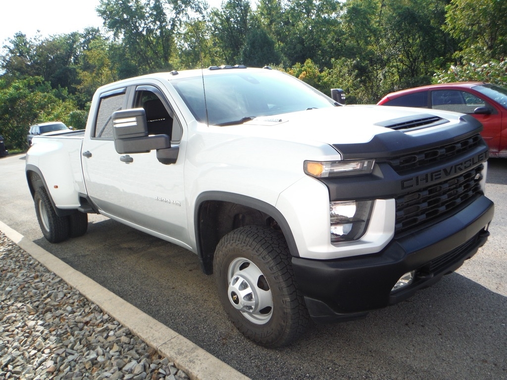 2022 Chevrolet Silverado 3500HD image 9