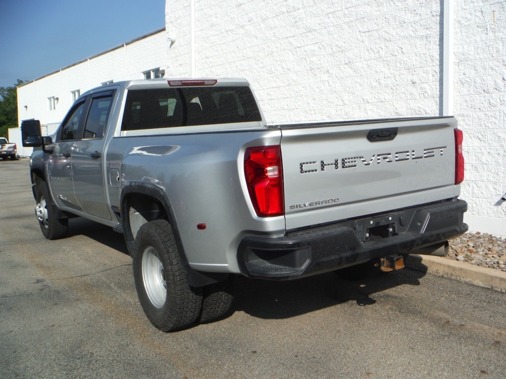 2022 Chevrolet Silverado 3500HD image 14