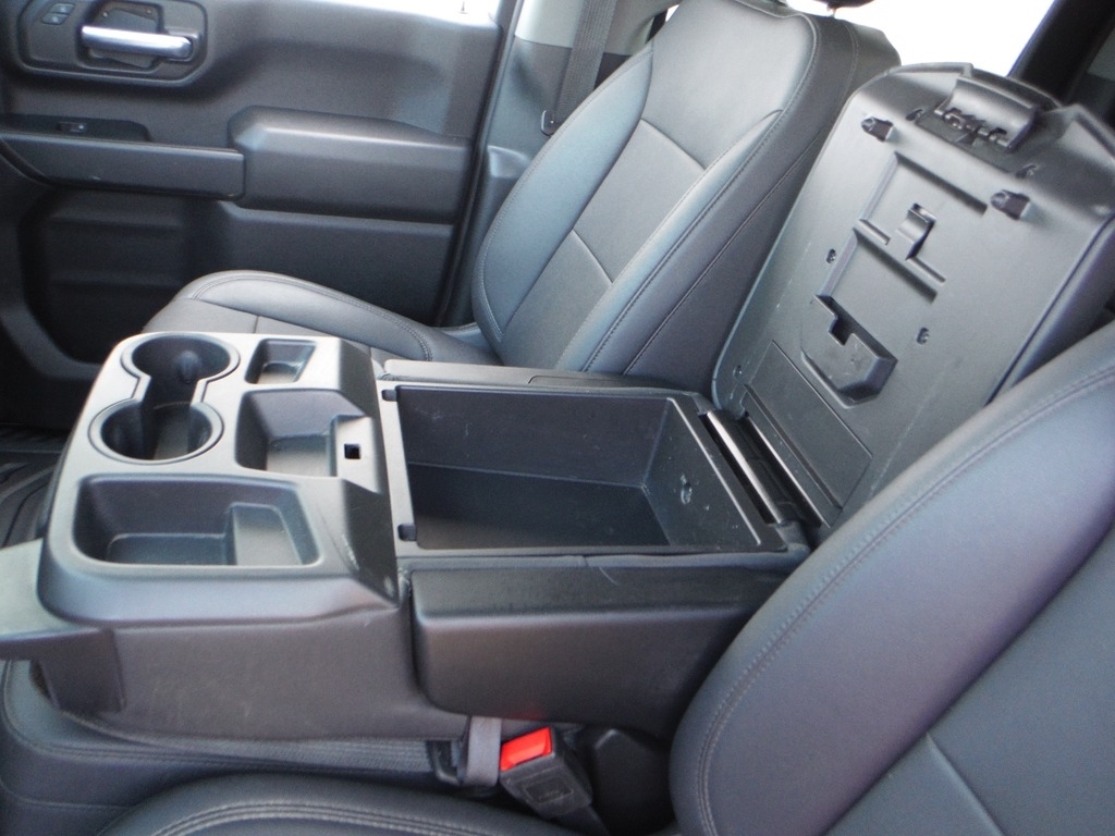 2022 Chevrolet Silverado 3500HD image 27