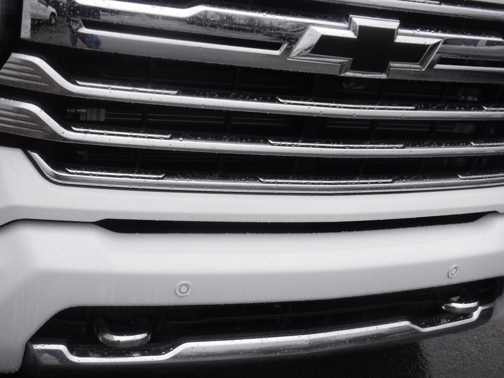 2024 Chevrolet Silverado 3500HD image 10