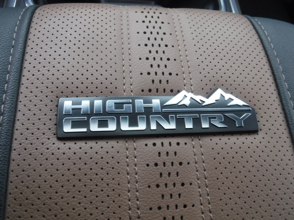 2024 Chevrolet Silverado 3500HD image 38
