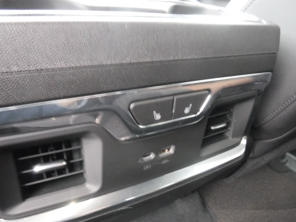 2024 Chevrolet Silverado 3500HD image 65