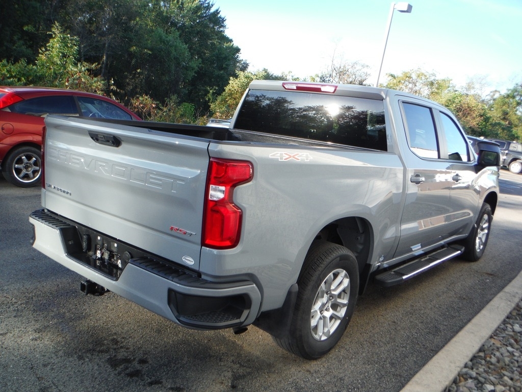 2024 Chevrolet Silverado 1500 image 8