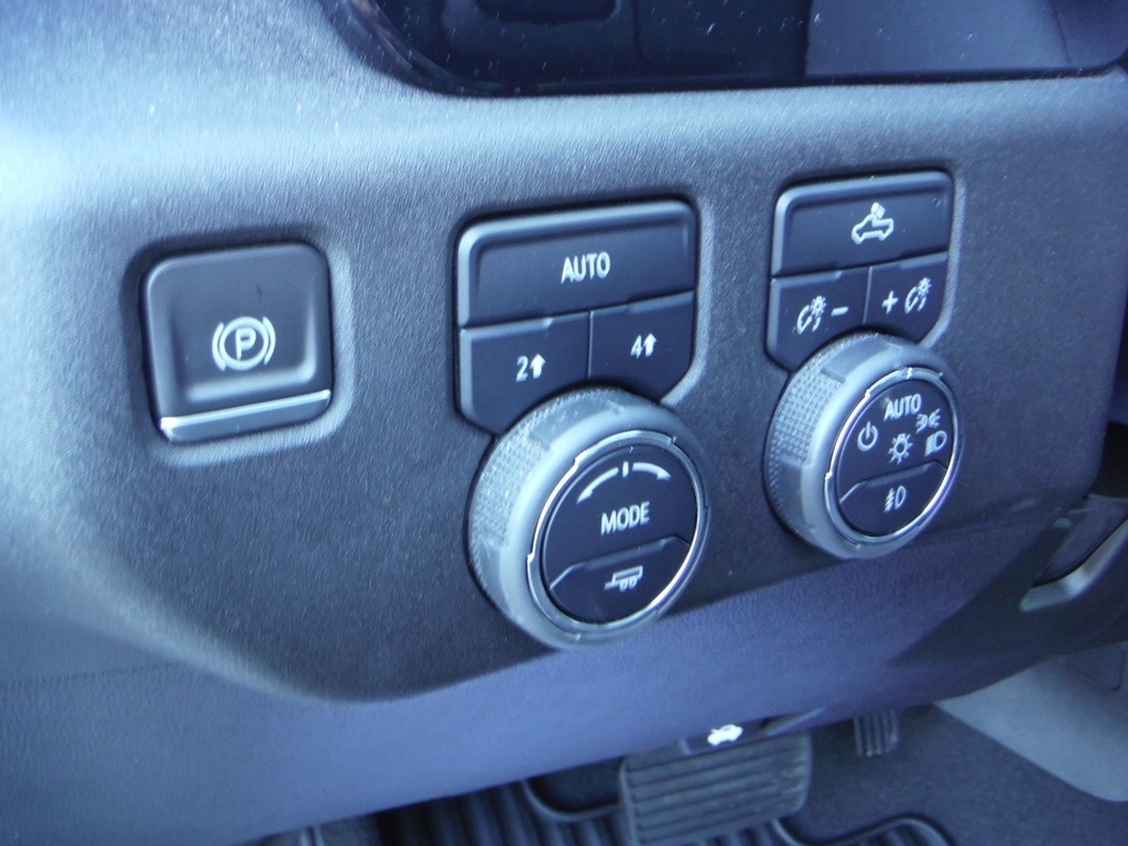 2024 Chevrolet Silverado 1500 image 18