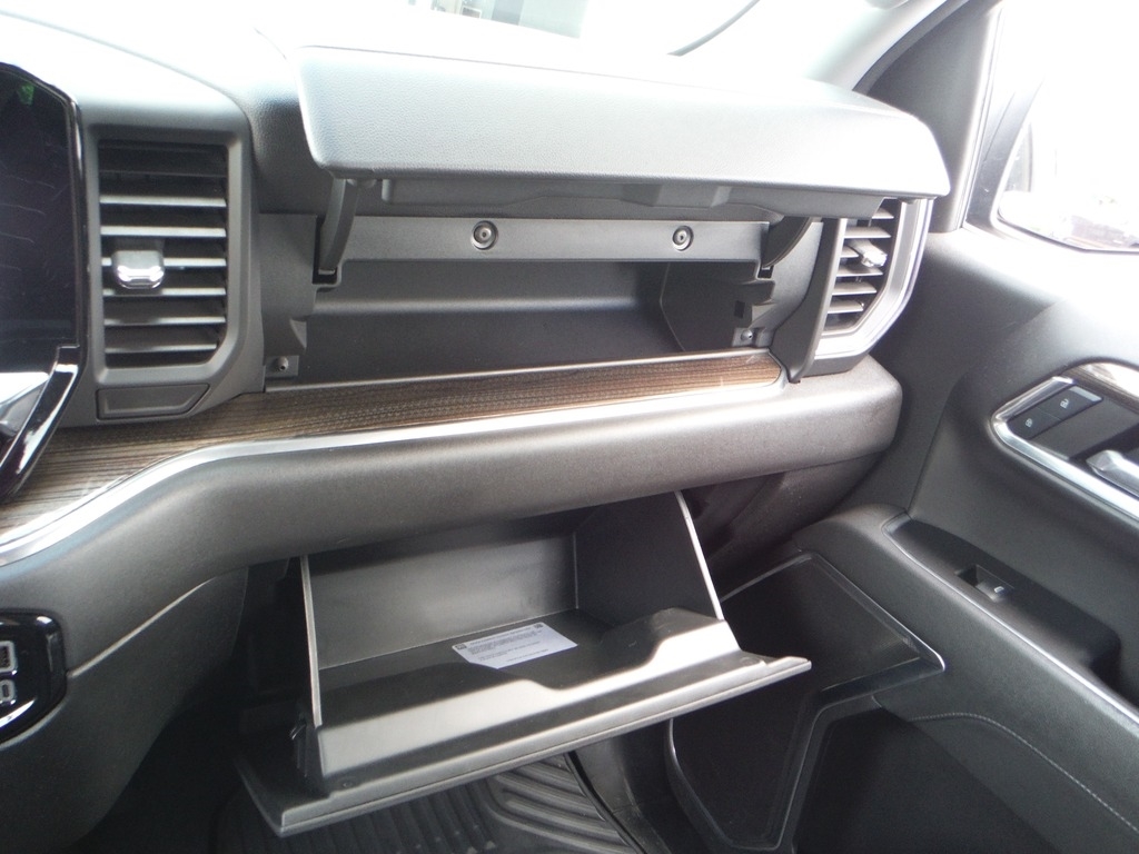 2024 Chevrolet Silverado 1500 image 35