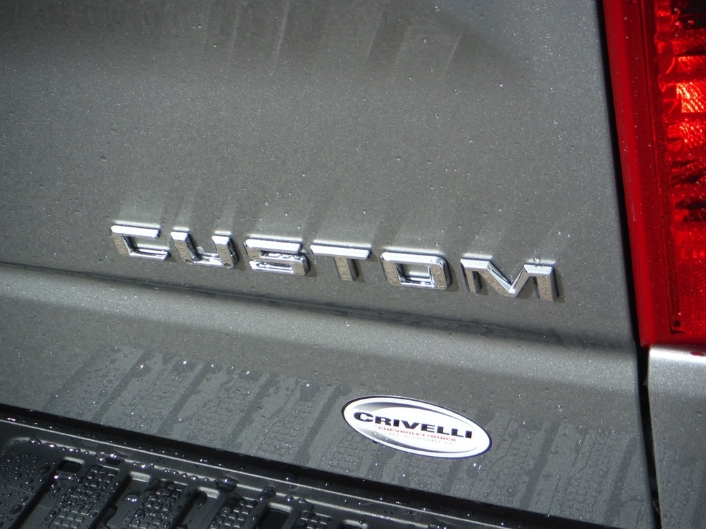 2026 Chevrolet Silverado 1500 image 9