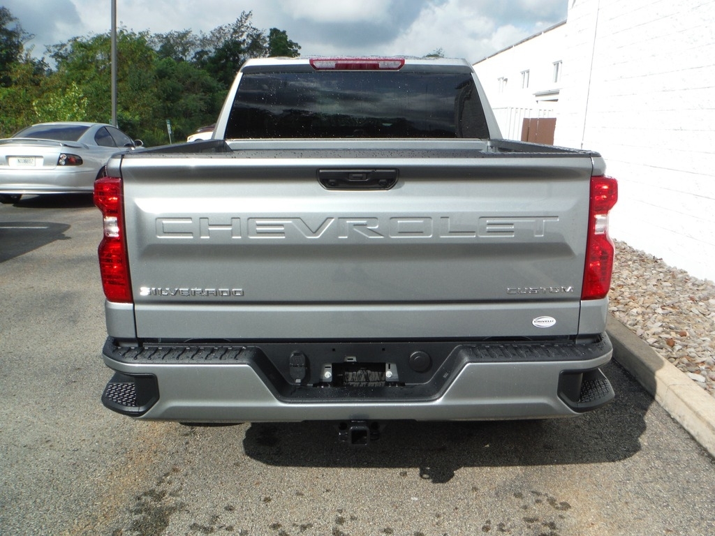 2026 Chevrolet Silverado 1500 image 12